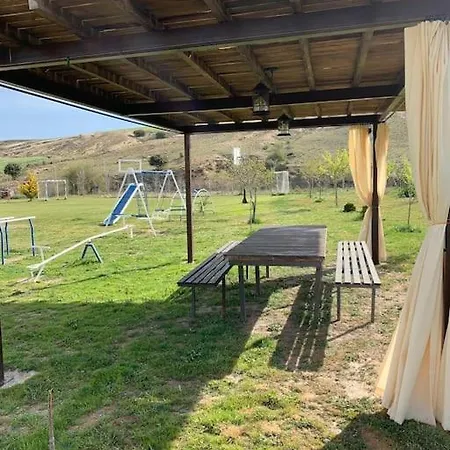 Casa Rural Para 20 Personas.