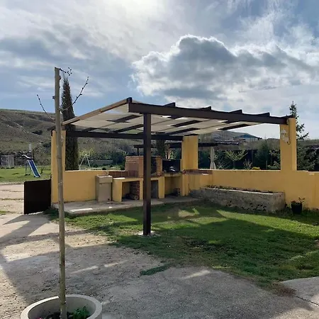 Casa Rural Para 20 Personas. Vita